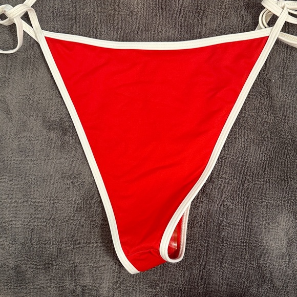 L*SPACE Red and White Bikini Set SIZE L NWT - Picture 4 of 6
